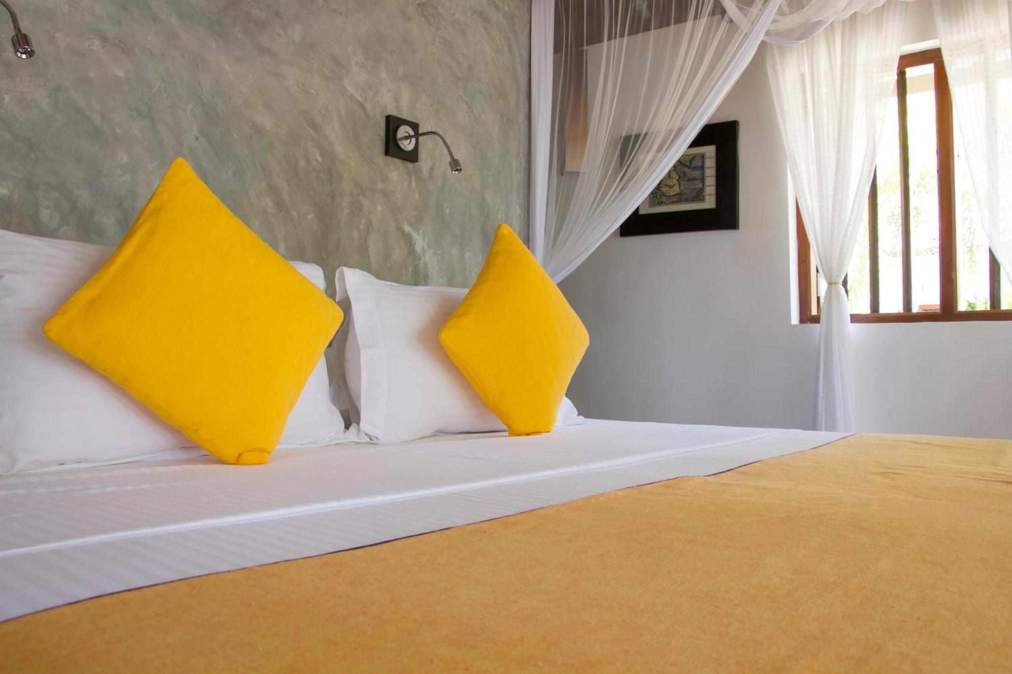 The Saffron House Hotell Dikwella Eksteriør bilde